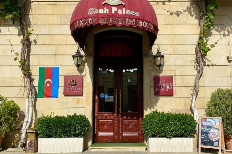 Shah Palace Luxury Museum Hotel